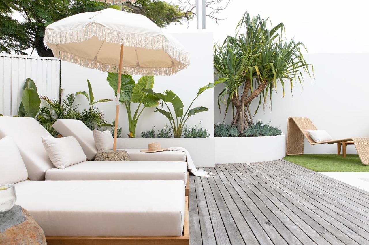 Crystal Pacific Palm Apartment *
